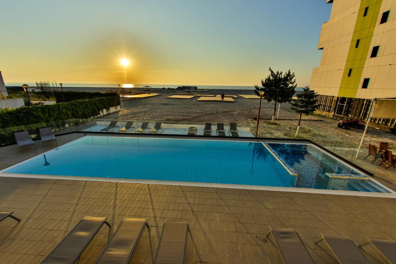 Jijo'S Hotel Mamaia Eksteriør bilde
