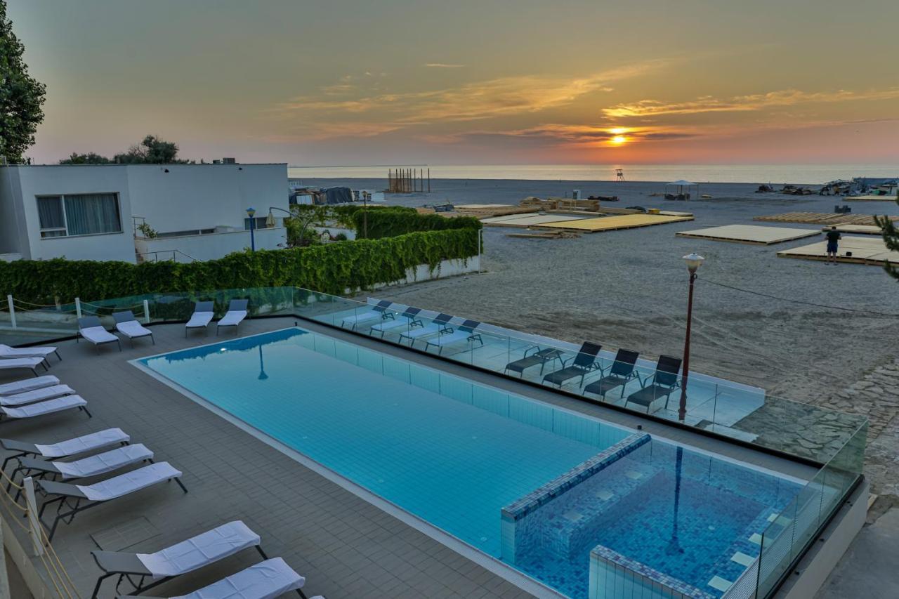 Jijo'S Hotel Mamaia Eksteriør bilde